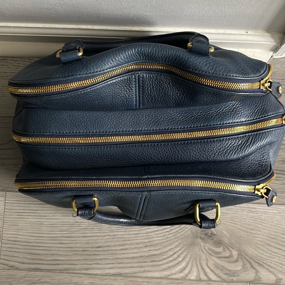 Elegant Navy Leather Tote Bag